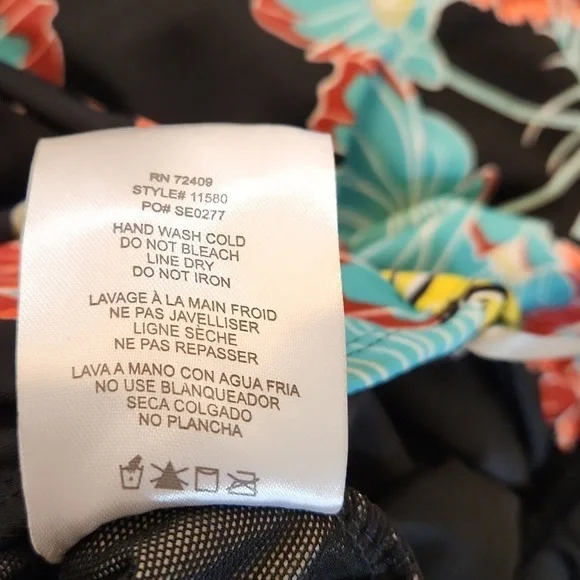 Jones New York Black Floral ONE Piece Swimsuit size Med - Picture 8 of 8